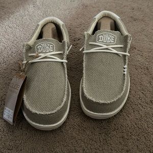 HEY Dudes  Women’s